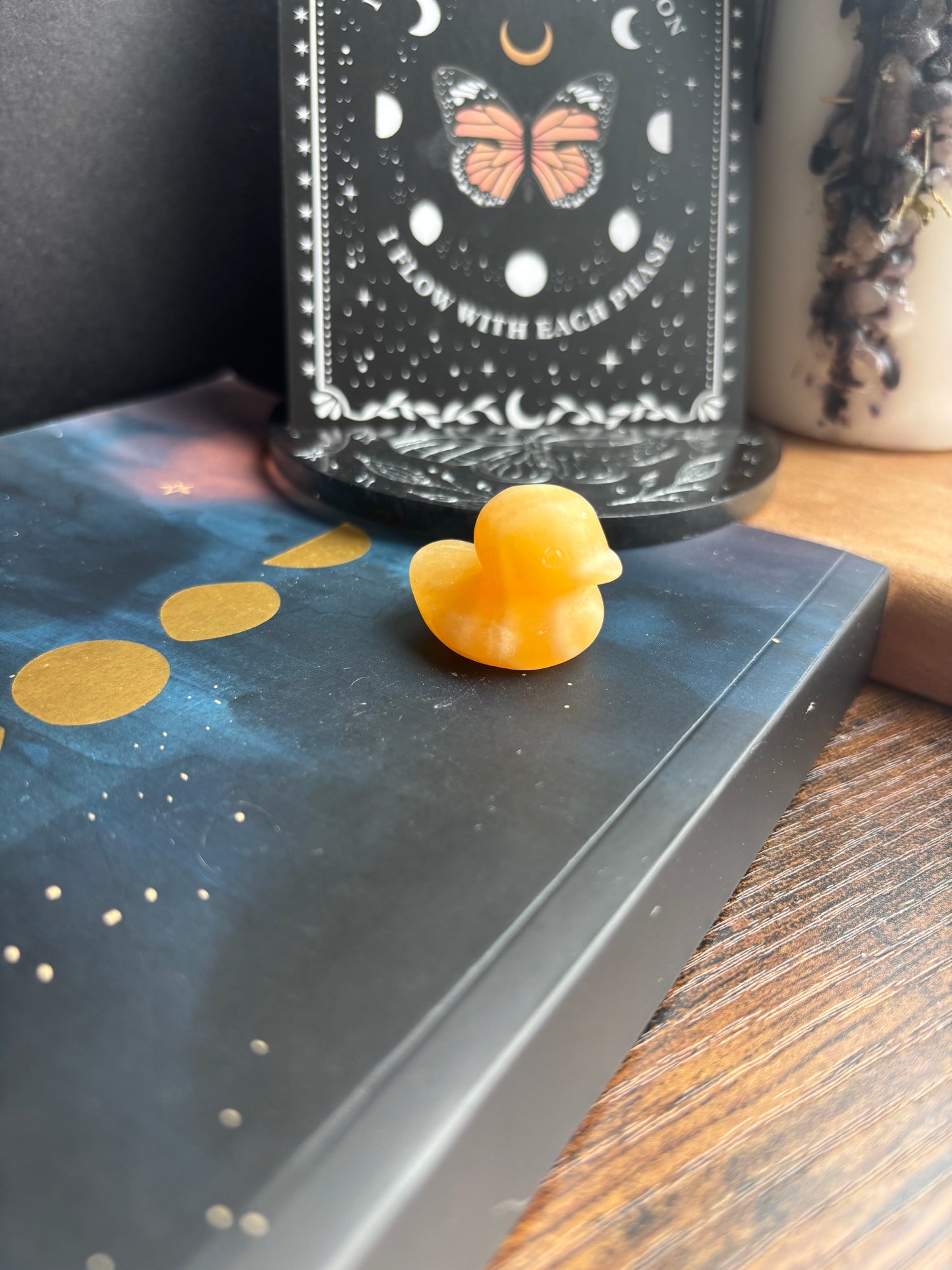 Yellow Calcite Ducky