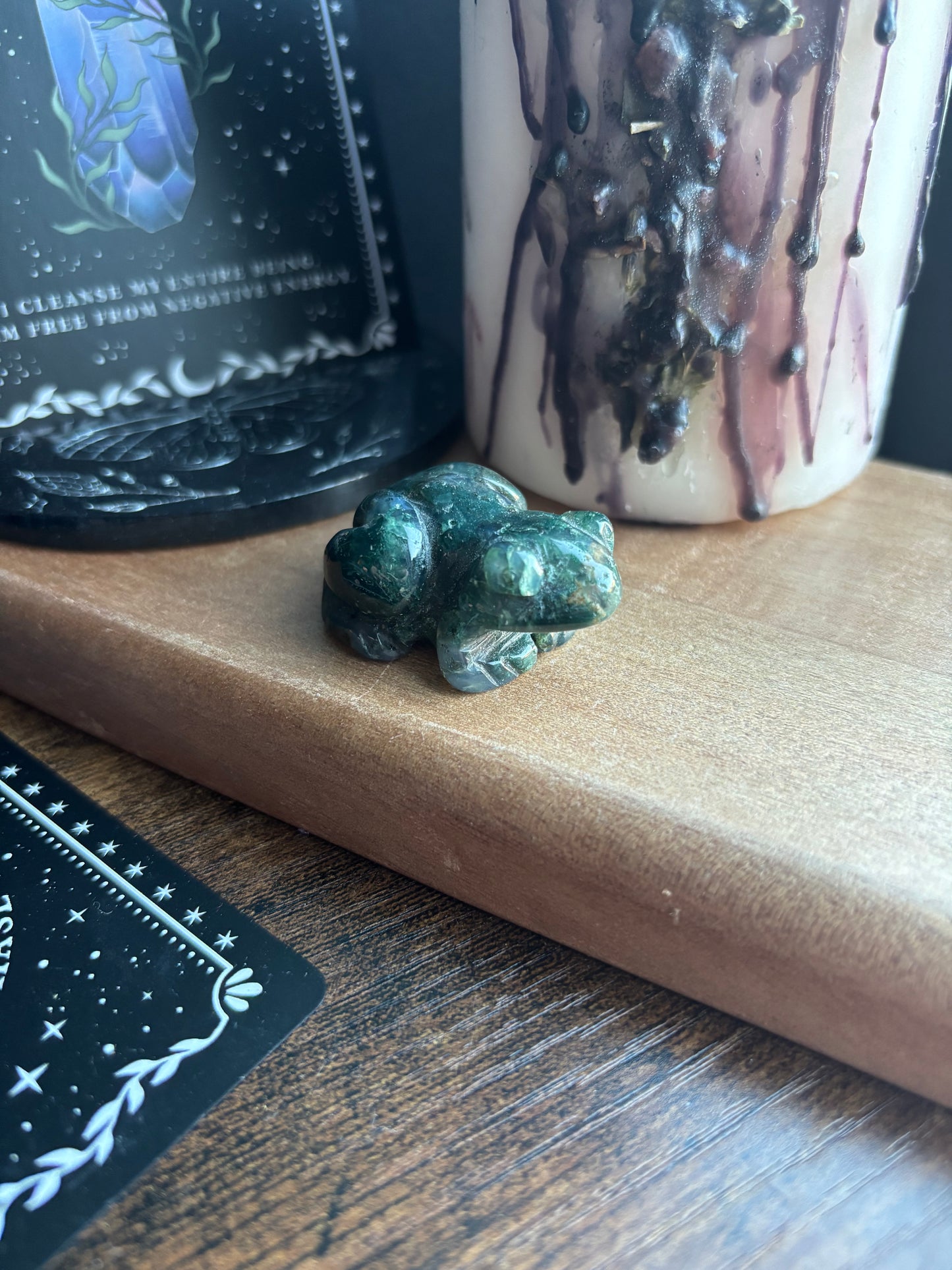 Moss Agate Frog