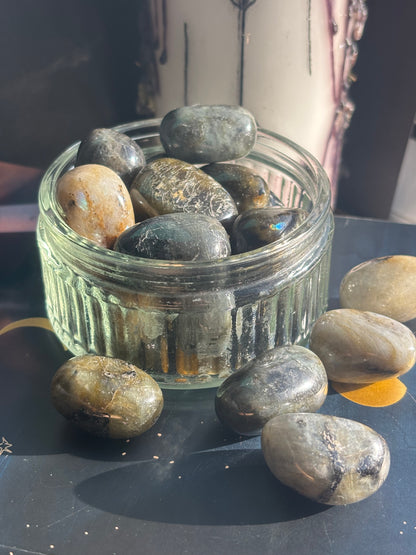 Labradorite Tumble Stone