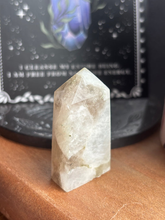 Rainbow Moonstone Square Point