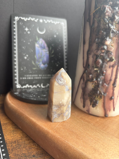 Flower Agate Point
