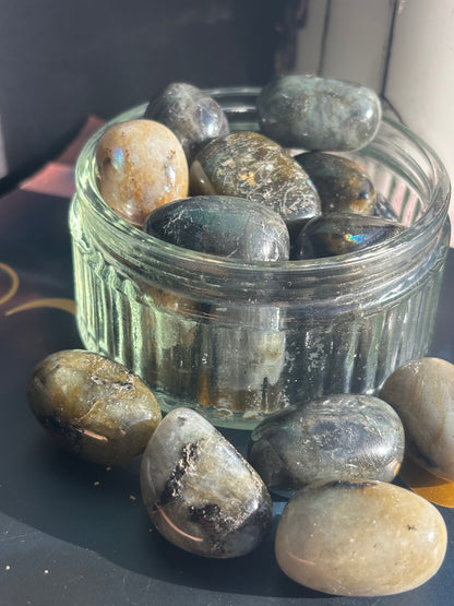 Labradorite Tumble Stone