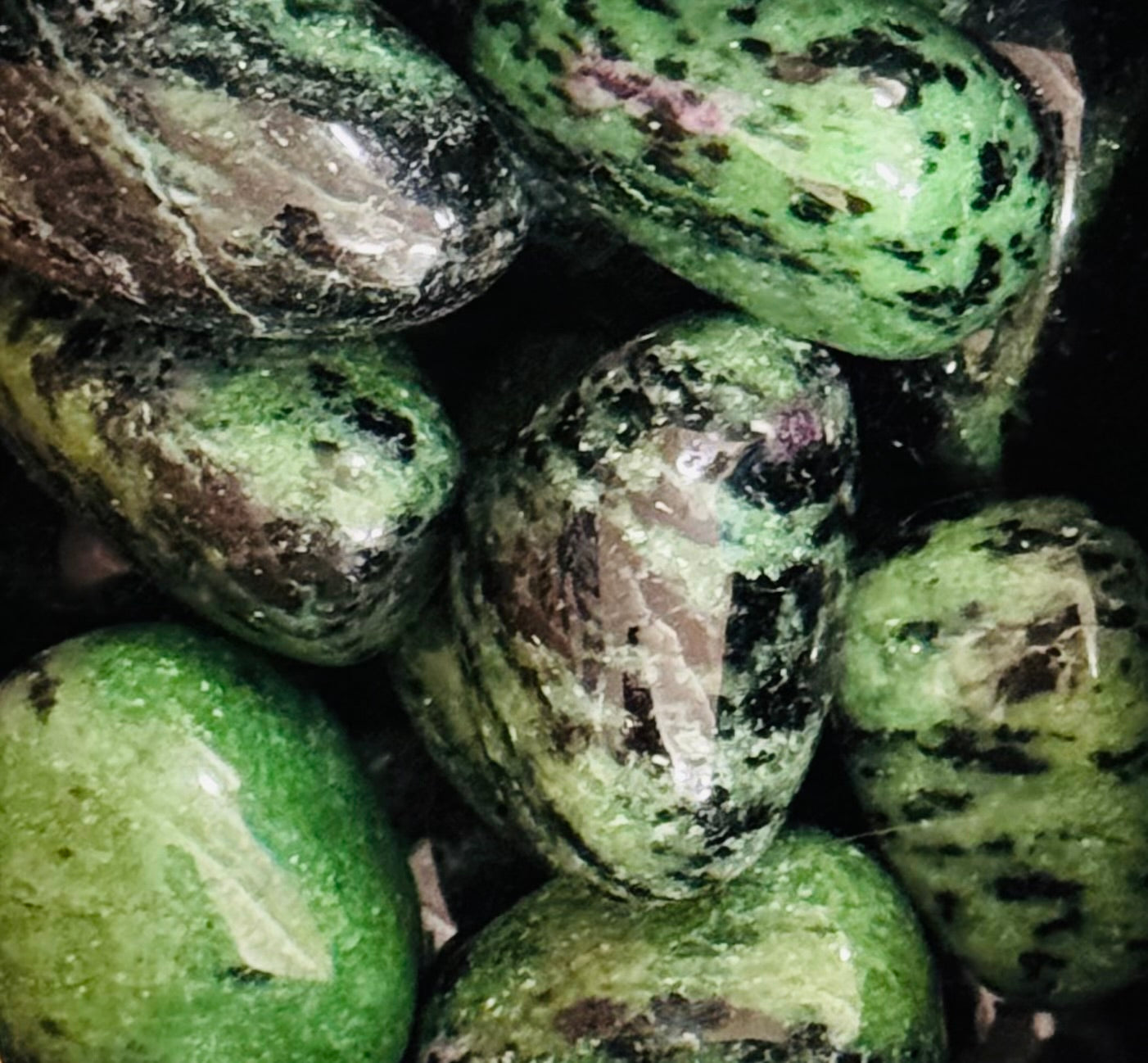 Ruby in Zoisite Tumble Stone