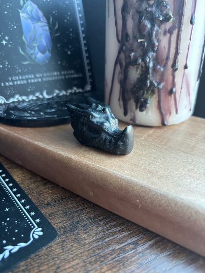 Small Obsidian Dragons Head