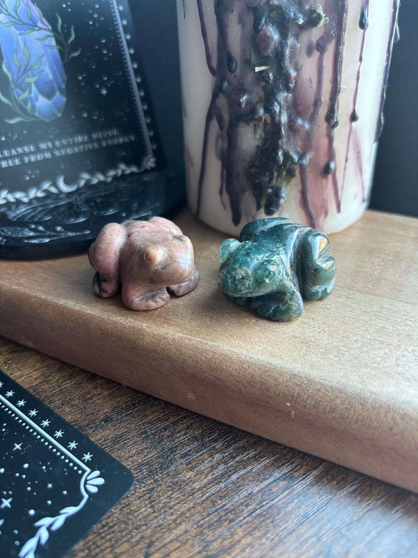Moss Agate Frog