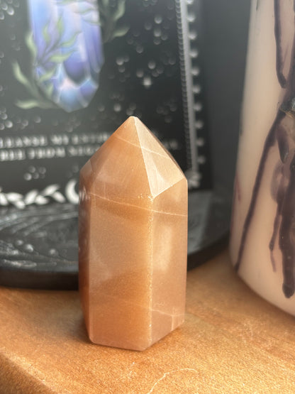 Peach Sunstone Point