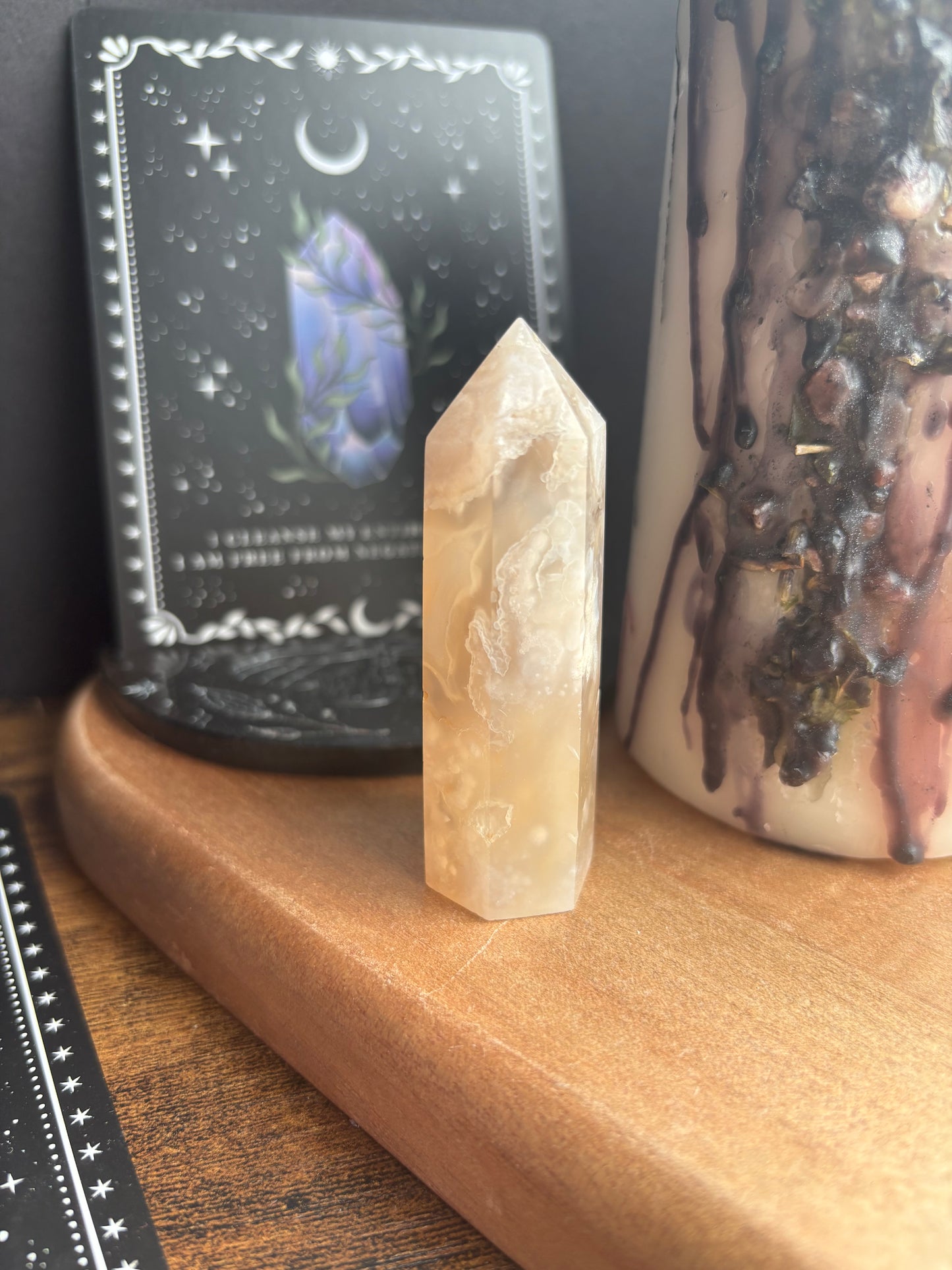 Flower Agate Point