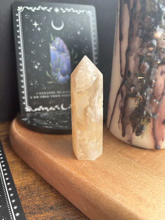 Flower Agate Point